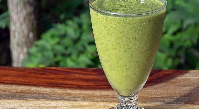 Energizing Kale Smoothie